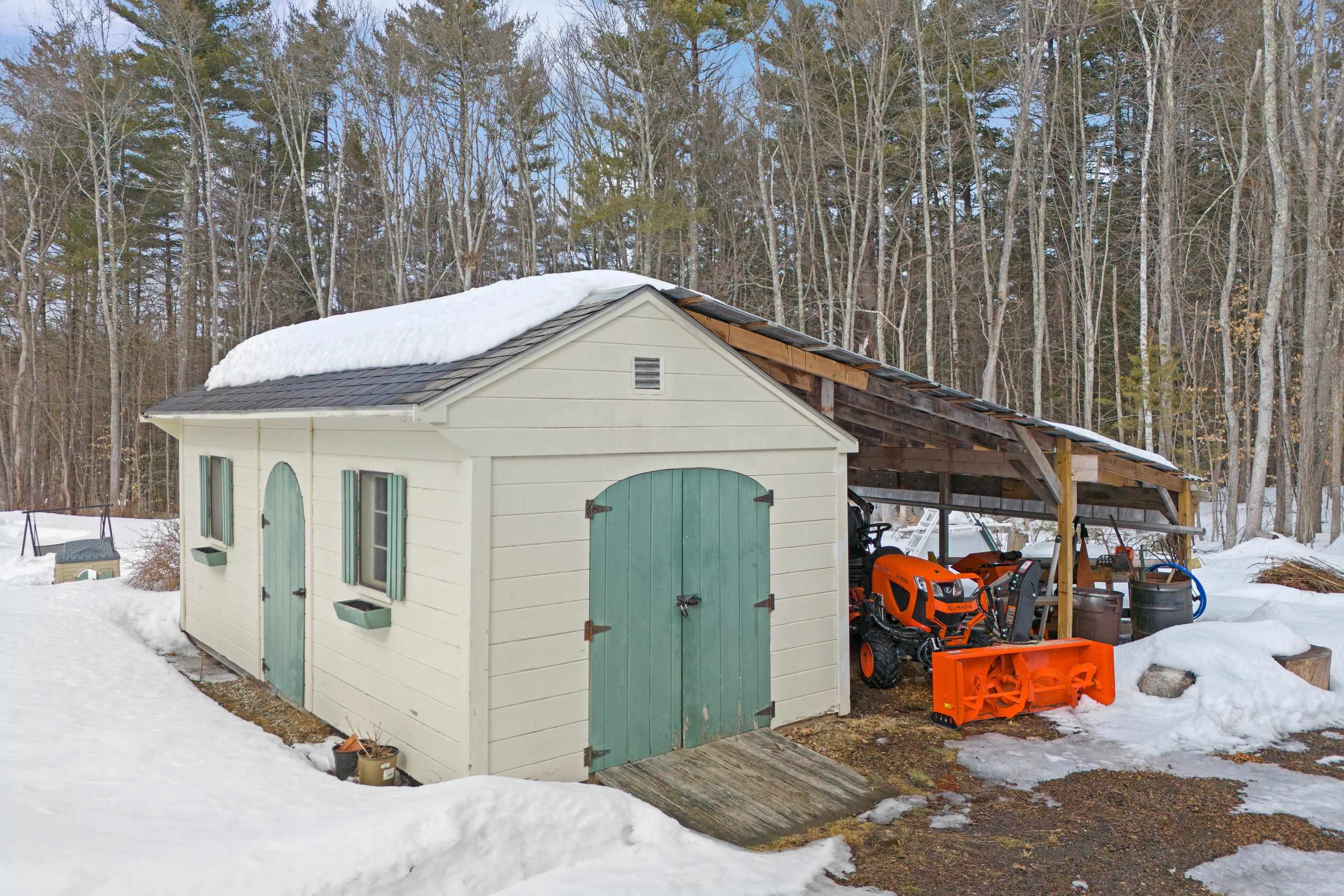 592 Page Road Bow, NH 03304 - Photo 44 of 48