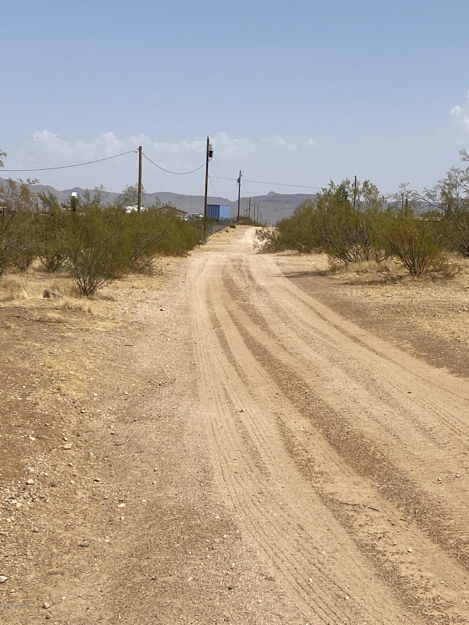 0 South Parker Road, Unit 9 Golden Valley, AZ 86413 - Photo 3 of 13 Abrigo Looking East