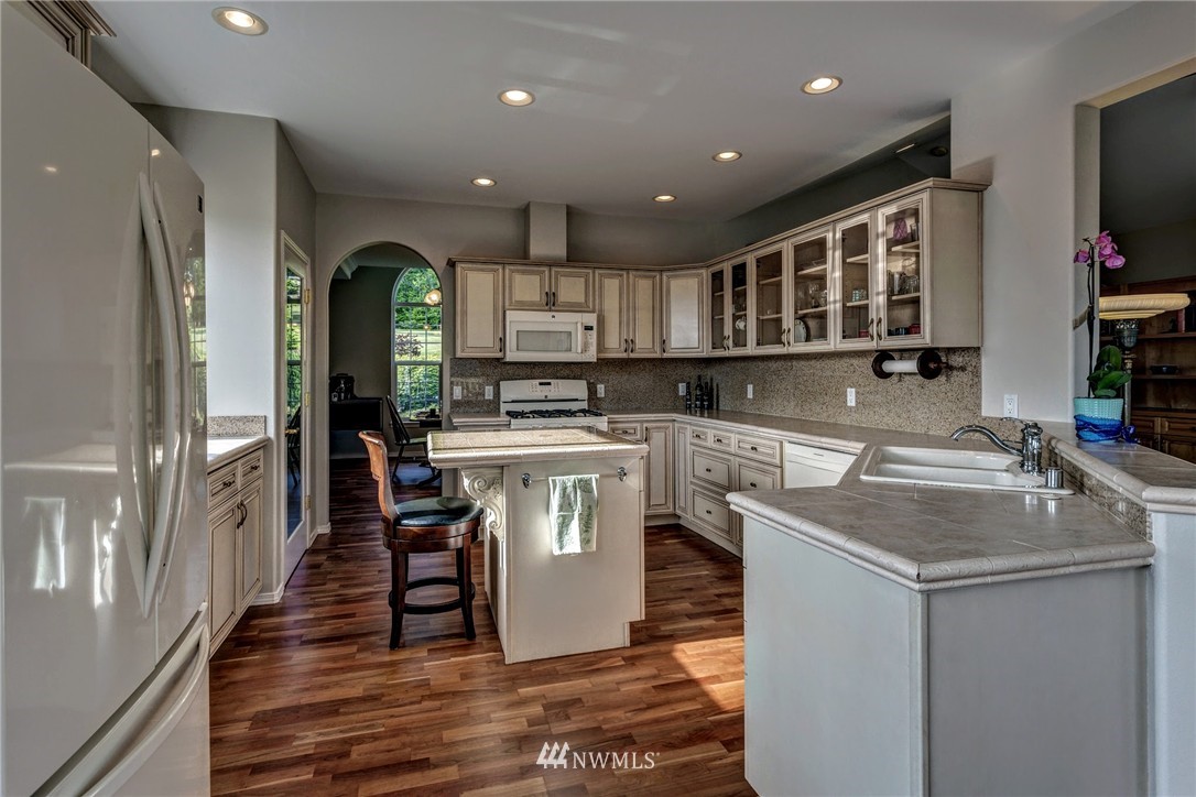 4644 Raptor Lane Bellingham, WA 98229 - Photo 5 of 25 Gallery Image 5