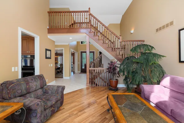 $4,000 | 7040 Royal Villa Court, Canton, MI 48187