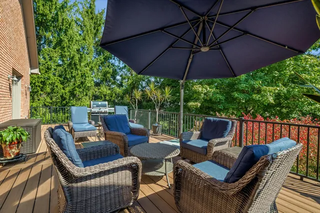 $4,000 | 7040 Royal Villa Court, Canton, MI 48187