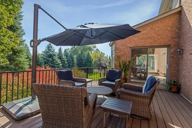 $4,000 | 7040 Royal Villa Court, Canton, MI 48187