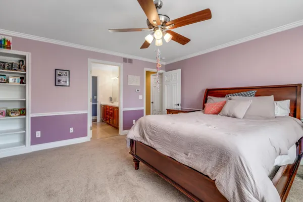 $4,000 | 7040 Royal Villa Court, Canton, MI 48187