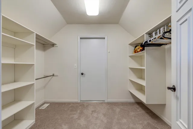 $4,000 | 7040 Royal Villa Court, Canton, MI 48187