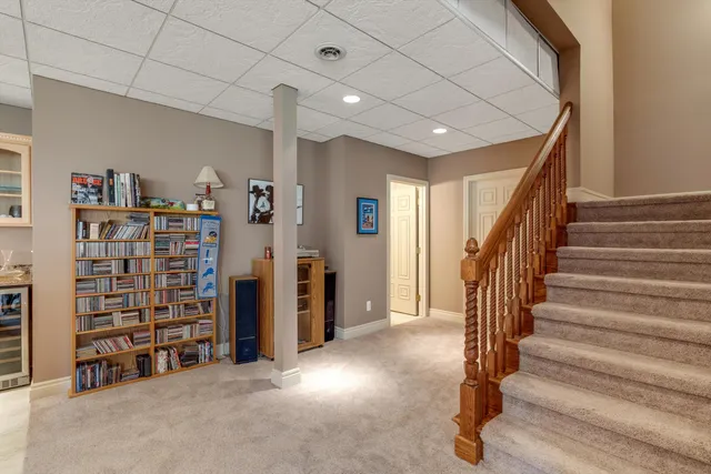 $4,000 | 7040 Royal Villa Court, Canton, MI 48187