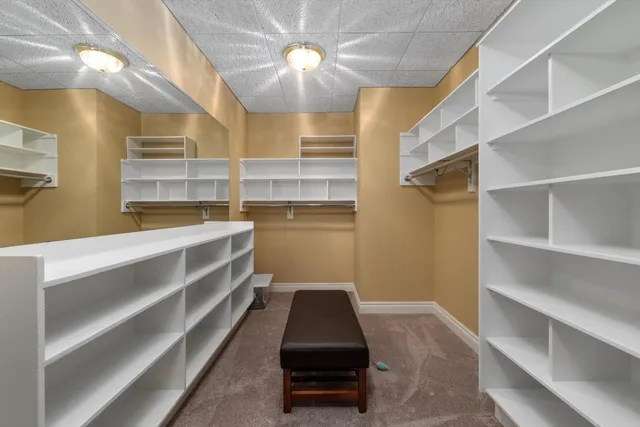 $4,000 | 7040 Royal Villa Court, Canton, MI 48187