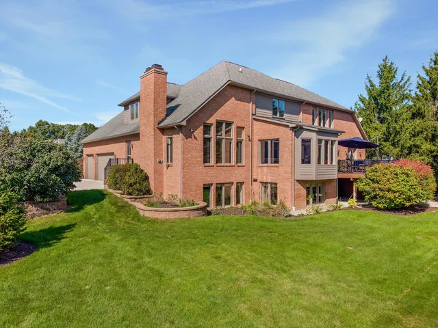 $4,000 | 7040 Royal Villa Court, Canton, MI 48187