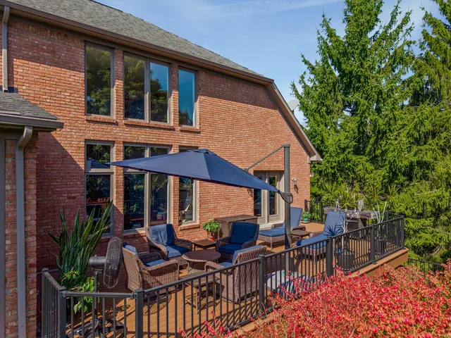 $4,000 | 7040 Royal Villa Court, Canton, MI 48187