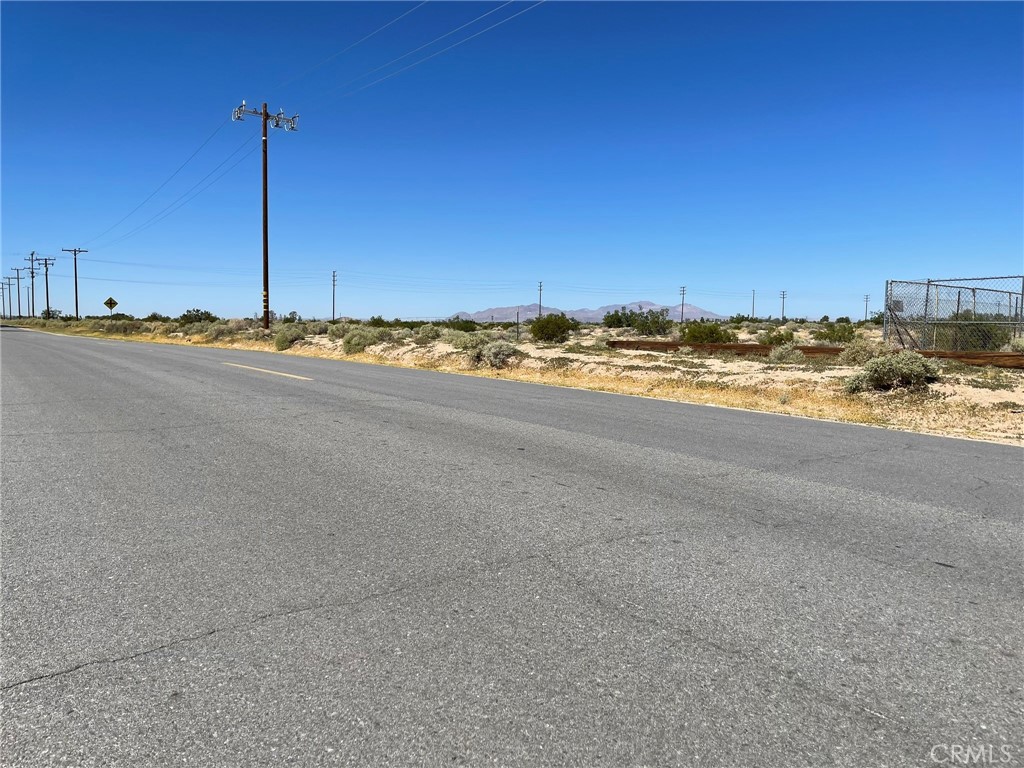 46520 Fairview Road Newberry Springs, CA 92365 - Photo 1 of 1 Paved road.
