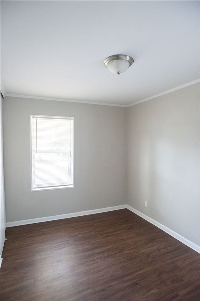 1757 Sea Isle Road Memphis, TN 38117 - Photo 8 of 12 Gallery Image 8