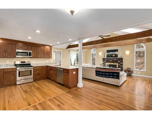 134 Vincent Road Dedham, MA 02026 - Photo 5 of 30 Gallery Image 5