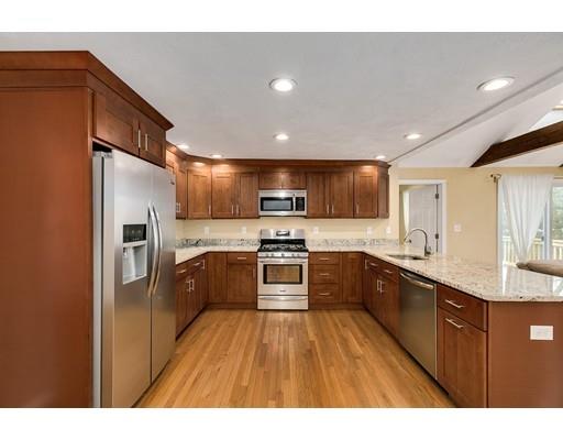 134 Vincent Road Dedham, MA 02026 - Photo 6 of 30 Gallery Image 6