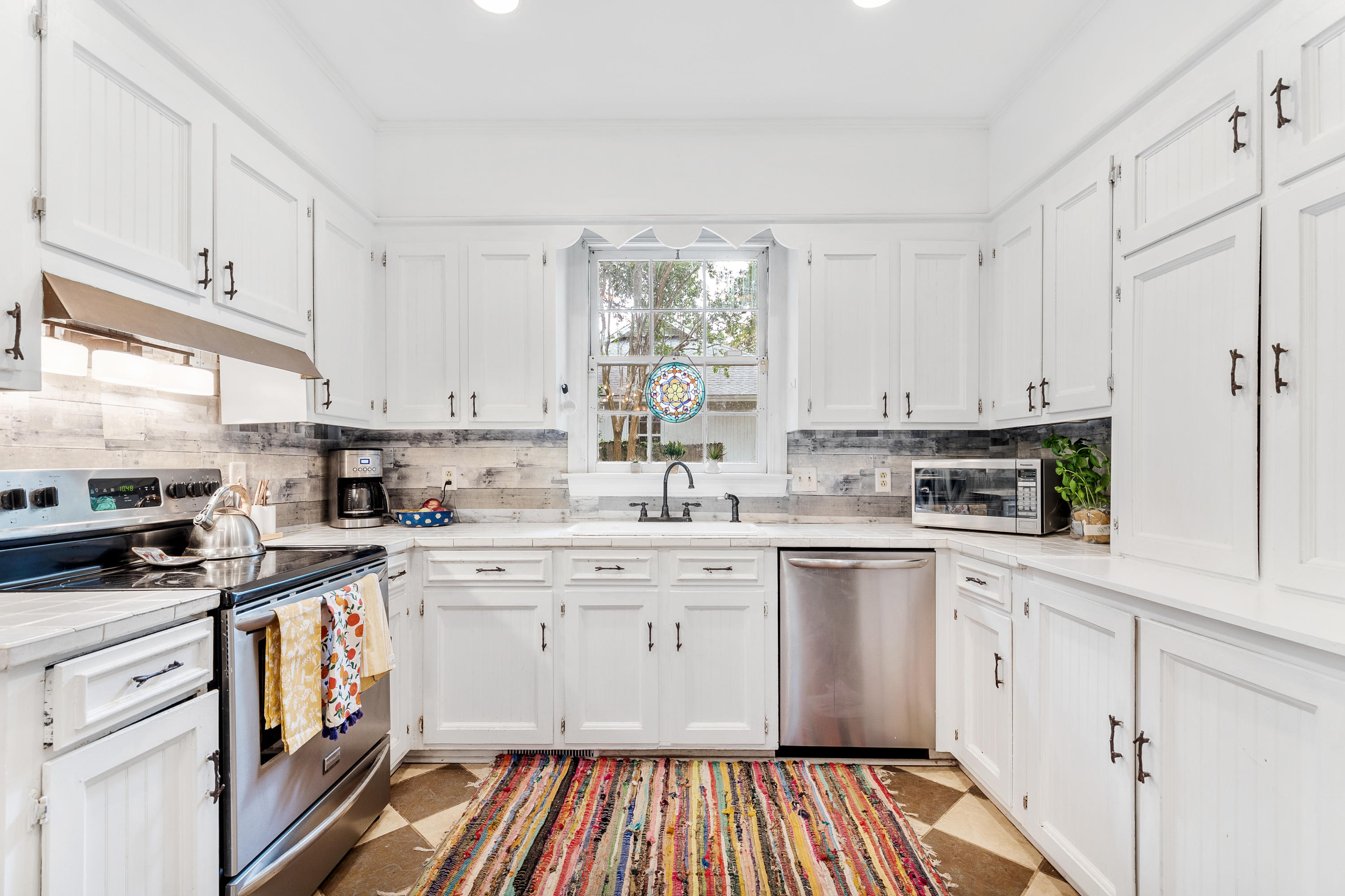926 Regatta Road Charleston, SC 29412 - Photo 14 of 49 Kitchen