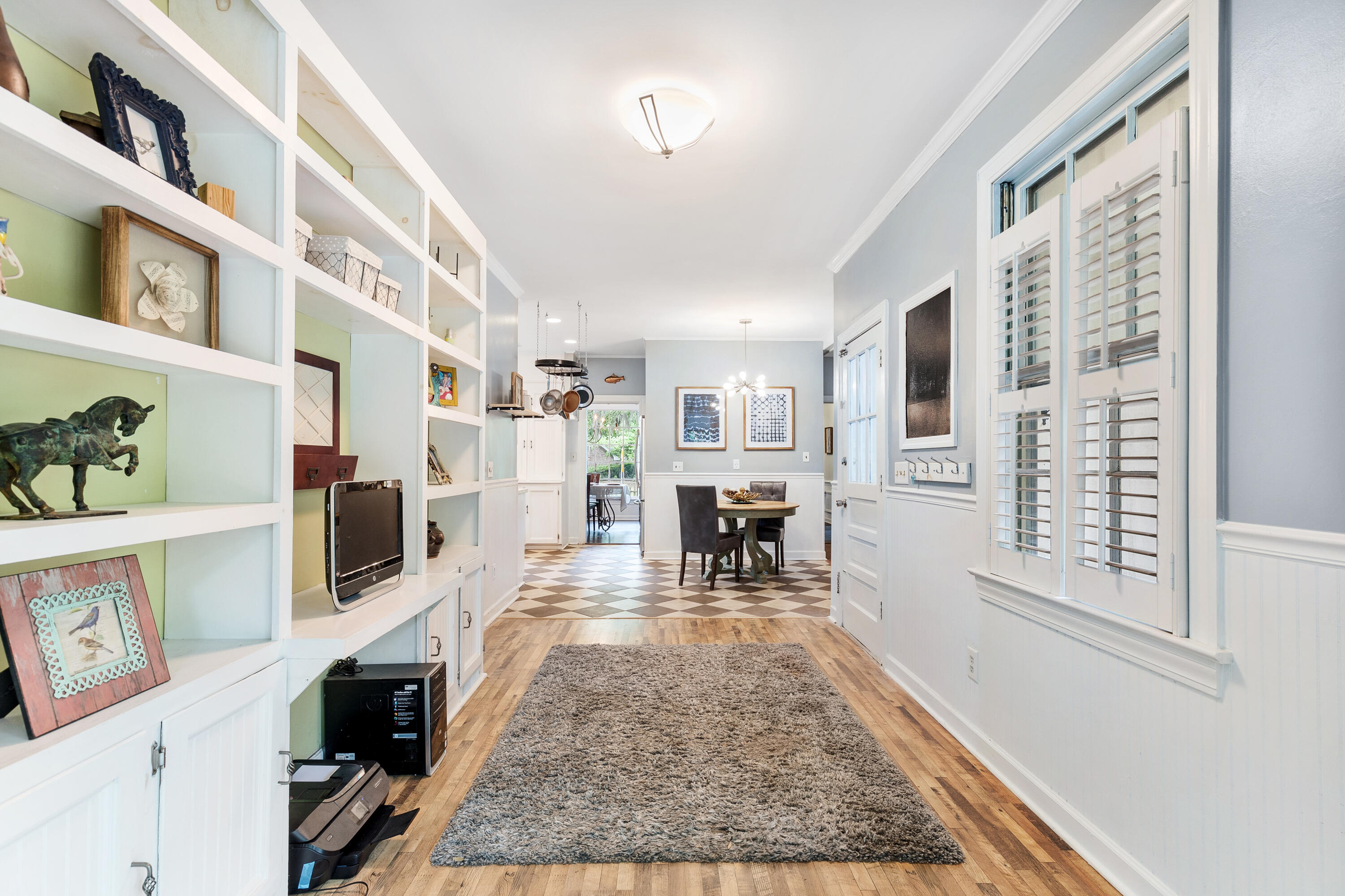 926 Regatta Road Charleston, SC 29412 - Photo 17 of 49 Storage and Built Ins