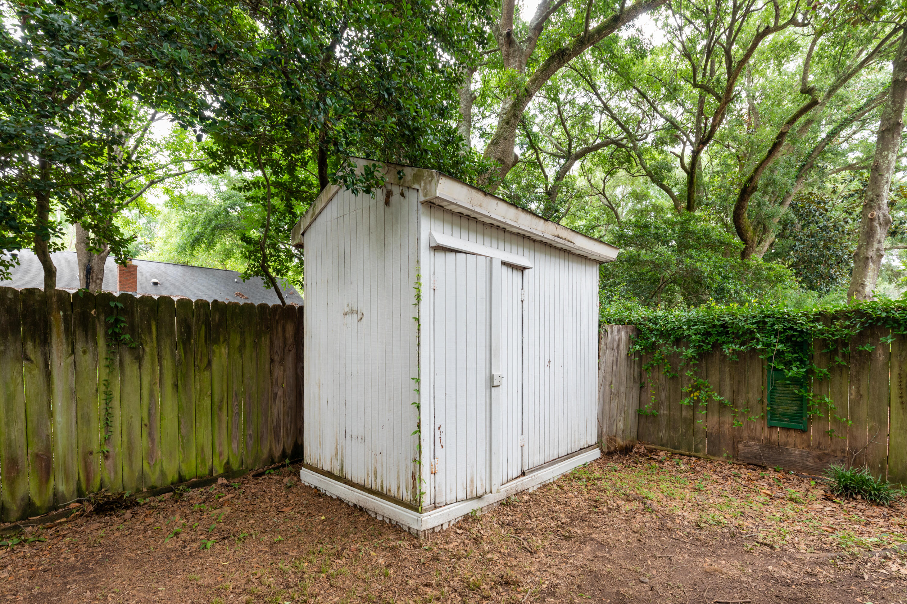 926 Regatta Road Charleston, SC 29412 - Photo 43 of 49 Garden Shed