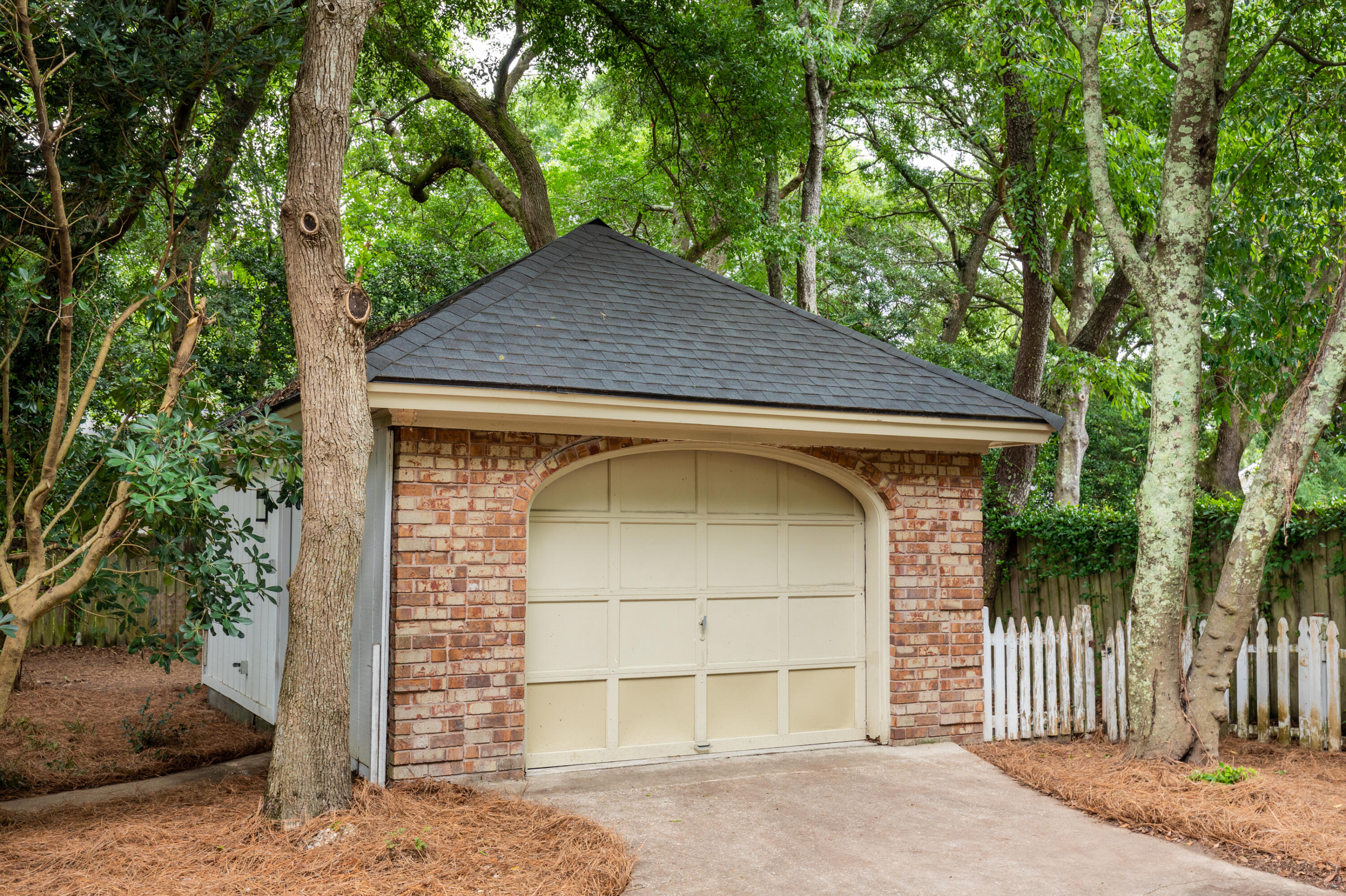 926 Regatta Road Charleston, SC 29412 - Photo 44 of 49 Detached Garage