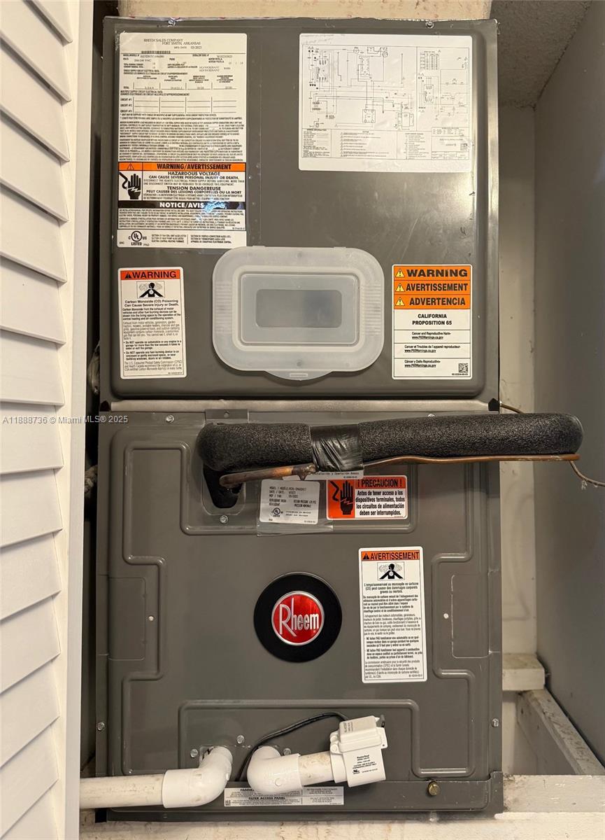 199 Southwest 12th Avenue, Unit 404A Miami, FL 33130 - Photo 45 of 65 a view of washer and dryer