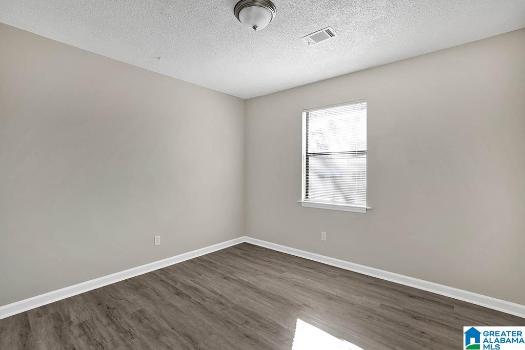 513 22nd Street Southwest Birmingham, AL 35211 - Photo 10 of 13