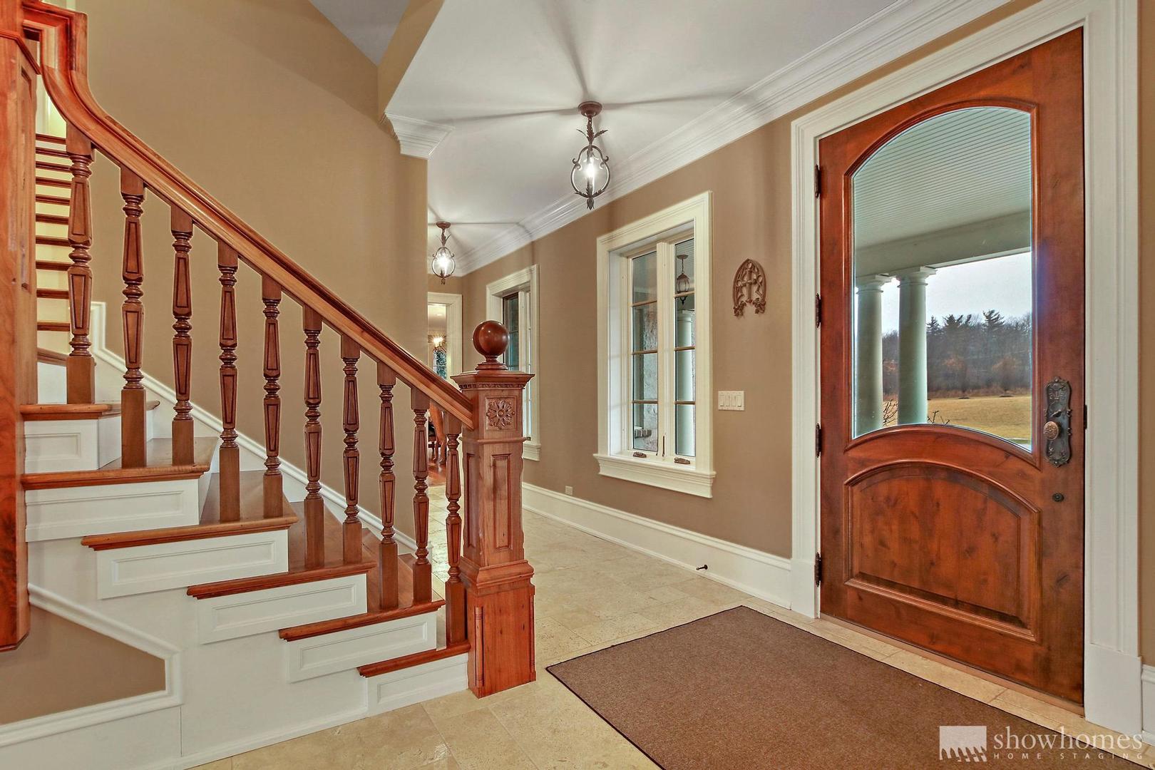 3149 Cuba Road Long Grove, IL 60047 - Photo 19 of 26 a view of an entryway with staircase