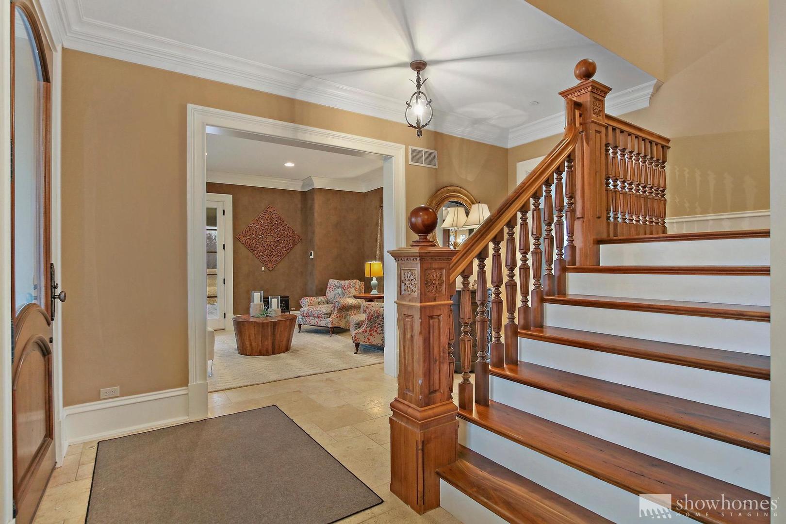 3149 Cuba Road Long Grove, IL 60047 - Photo 20 of 26 a view of entryway and hall with wooden floor