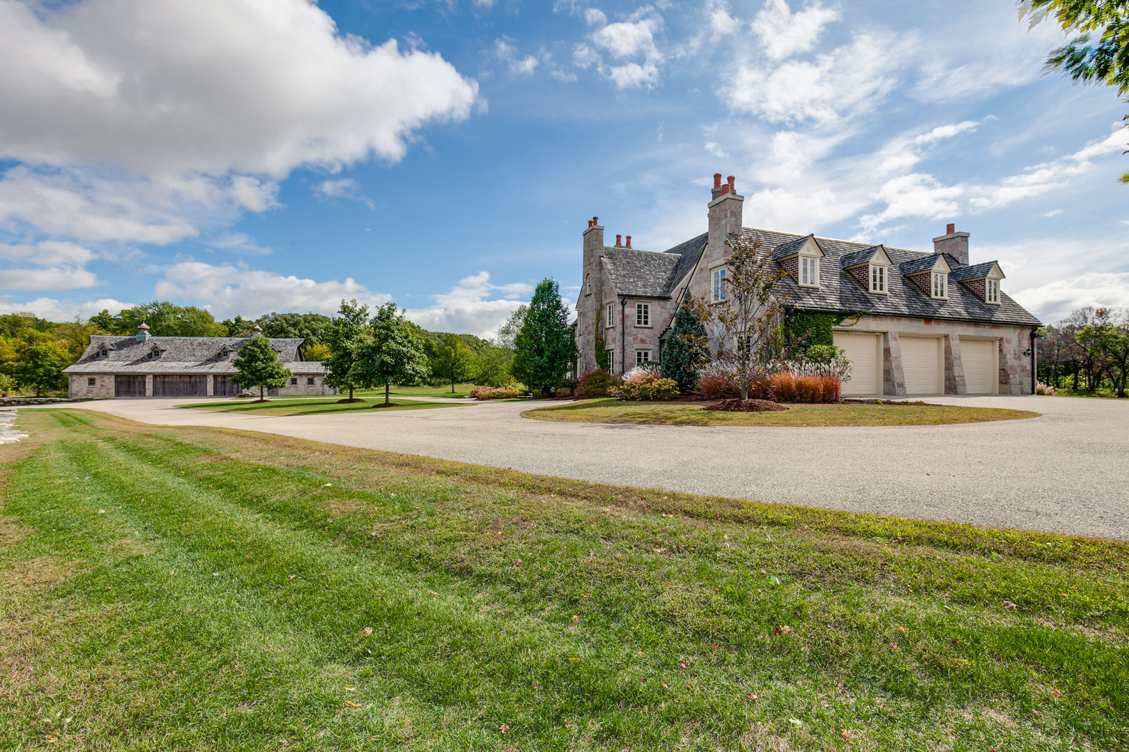 3149 Cuba Road Long Grove, IL 60047 - Photo 3 of 26 a view of city