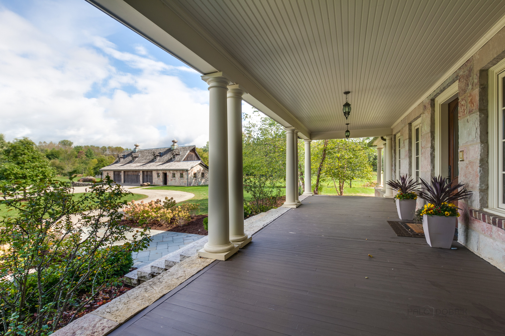 3149 Cuba Road Long Grove, IL 60047 - Photo 8 of 26 a view of a garden with plants