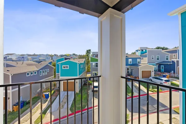 $2,300 | 1912 Dinsdale Lane, Austin, TX 78741