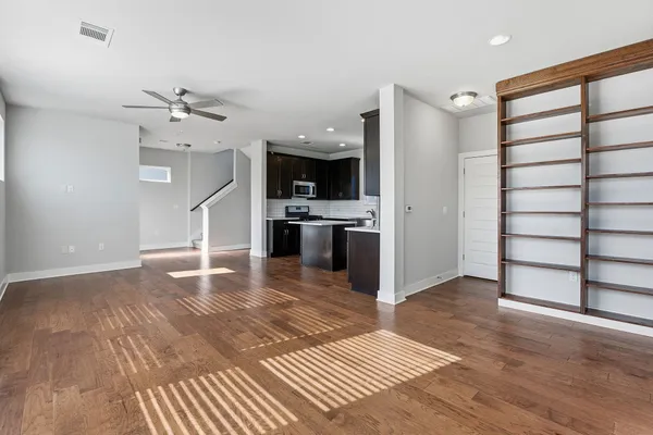 $2,300 | 1912 Dinsdale Lane, Austin, TX 78741