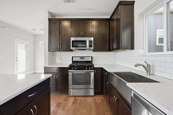 $2,300 | 1912 Dinsdale Lane, Austin, TX 78741