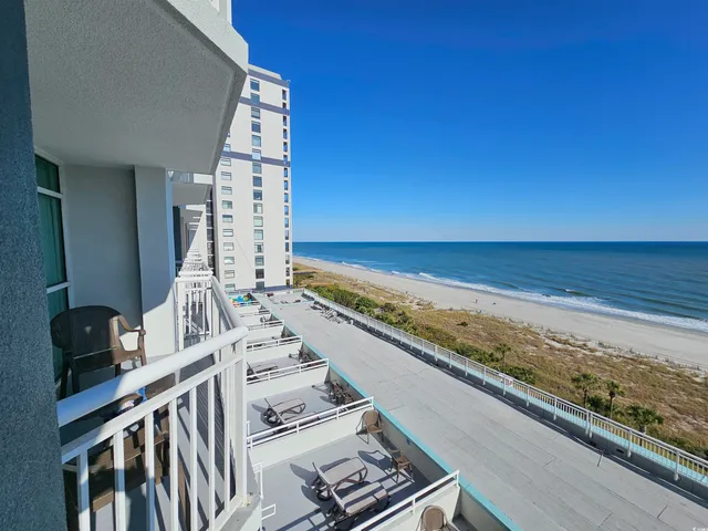 $334,900 | 5300 North Ocean Boulevard, Unit 909, Myrtle Beach, SC 29577