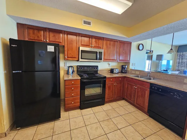 $334,900 | 5300 North Ocean Boulevard, Unit 909, Myrtle Beach, SC 29577