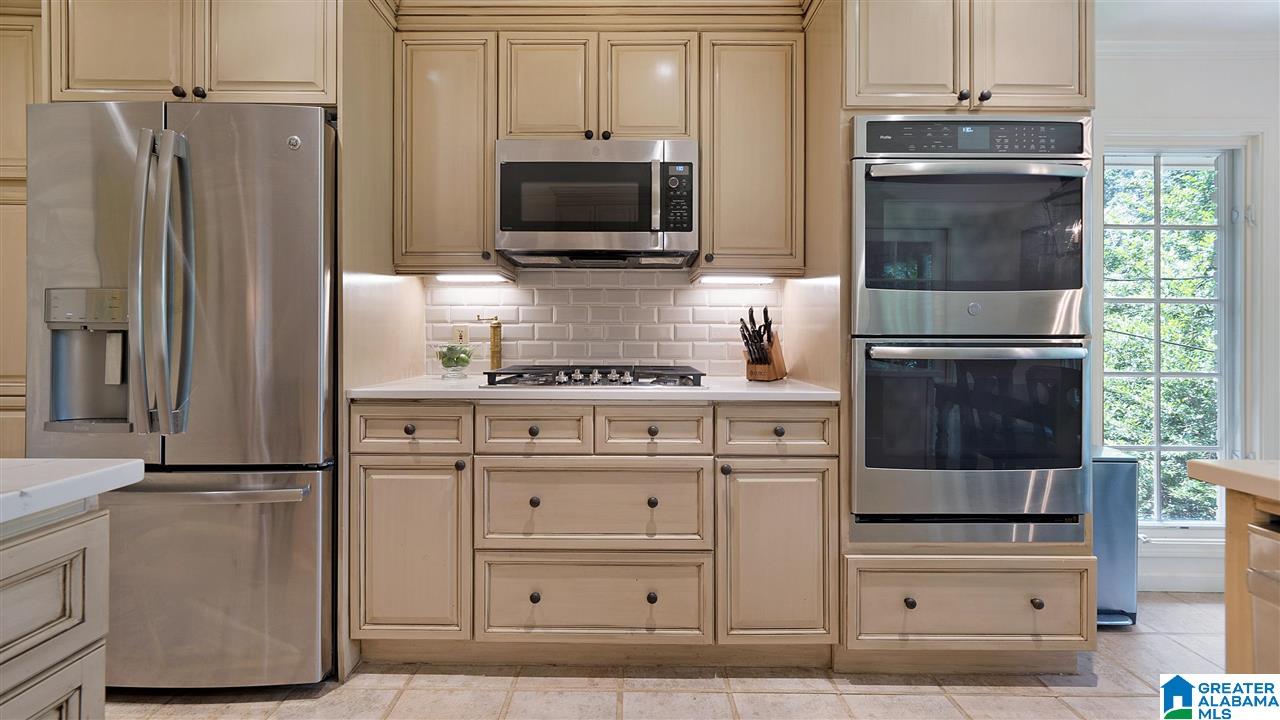 307 Cross Ridge Road Birmingham, AL 35213 - Photo 10 of 32