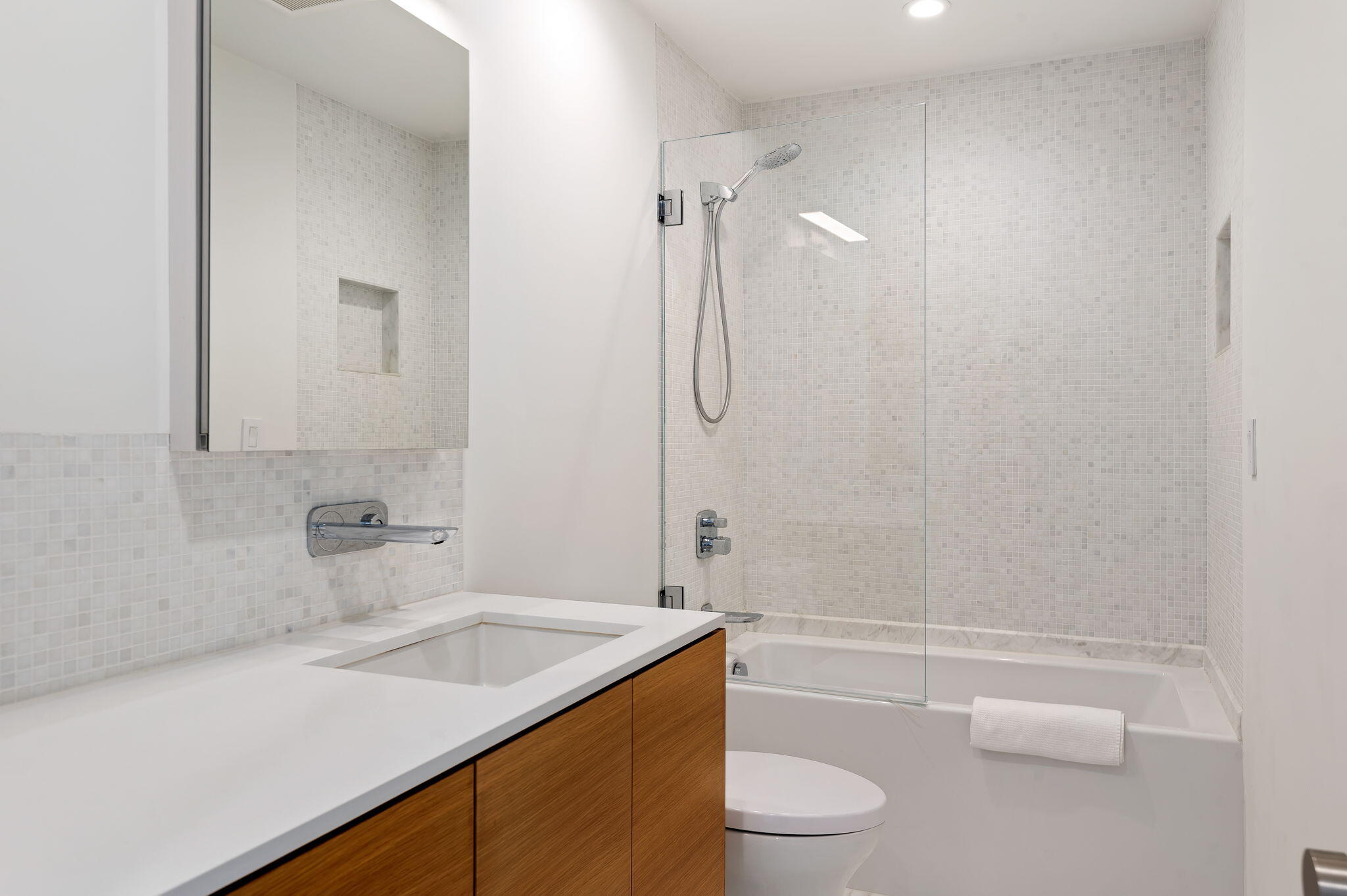 3375 Foothill Road, Unit 233 Carpinteria, CA 93013 - Photo 13 of 21 a bathroom with a sink a toilet and shower
