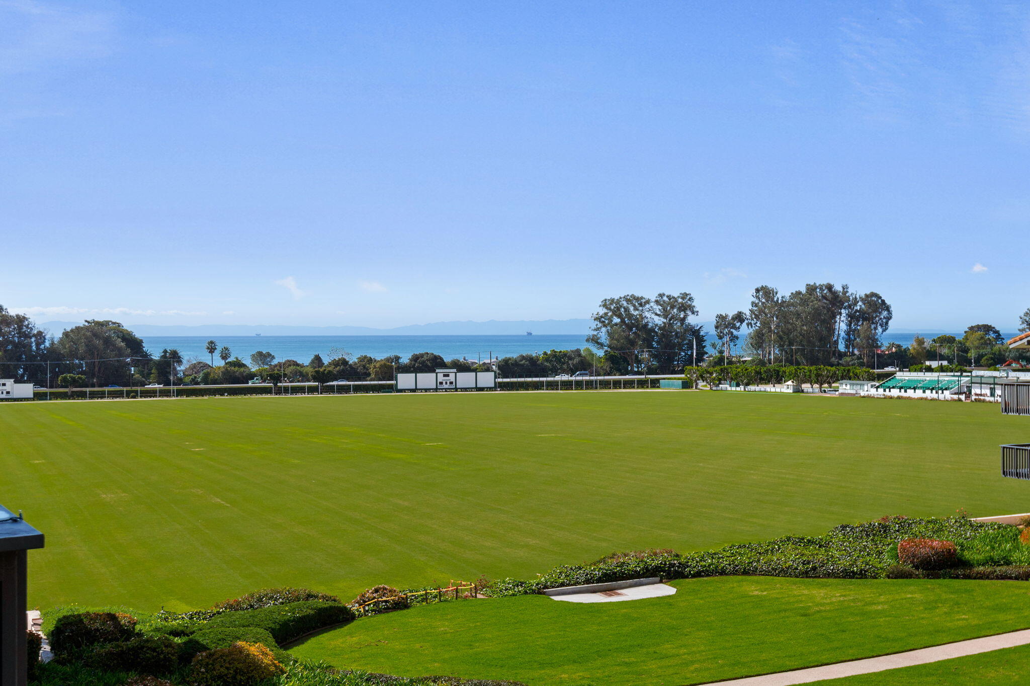 3375 Foothill Road, Unit 233 Carpinteria, CA 93013 - Photo 18 of 21 a view of an ocean from a city