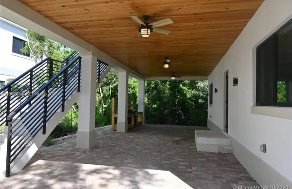 $2,750 | 14 Coral Drive, Unit 1, Key Largo, FL 33037