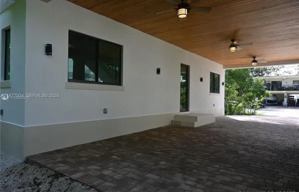 $2,750 | 14 Coral Drive, Unit 1, Key Largo, FL 33037