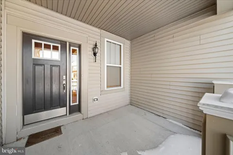 $569,000 | 1220 North Olmsted Parkway, Middletown, DE 19709