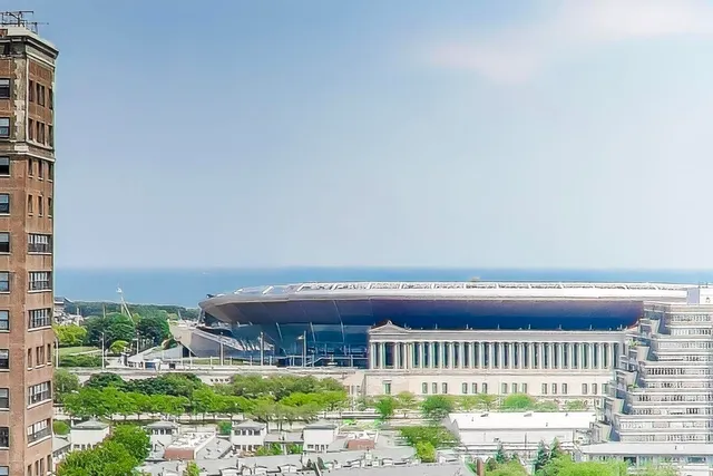 $379,999 | 1464 South Michigan Avenue, Unit 1609, Chicago, IL 60605