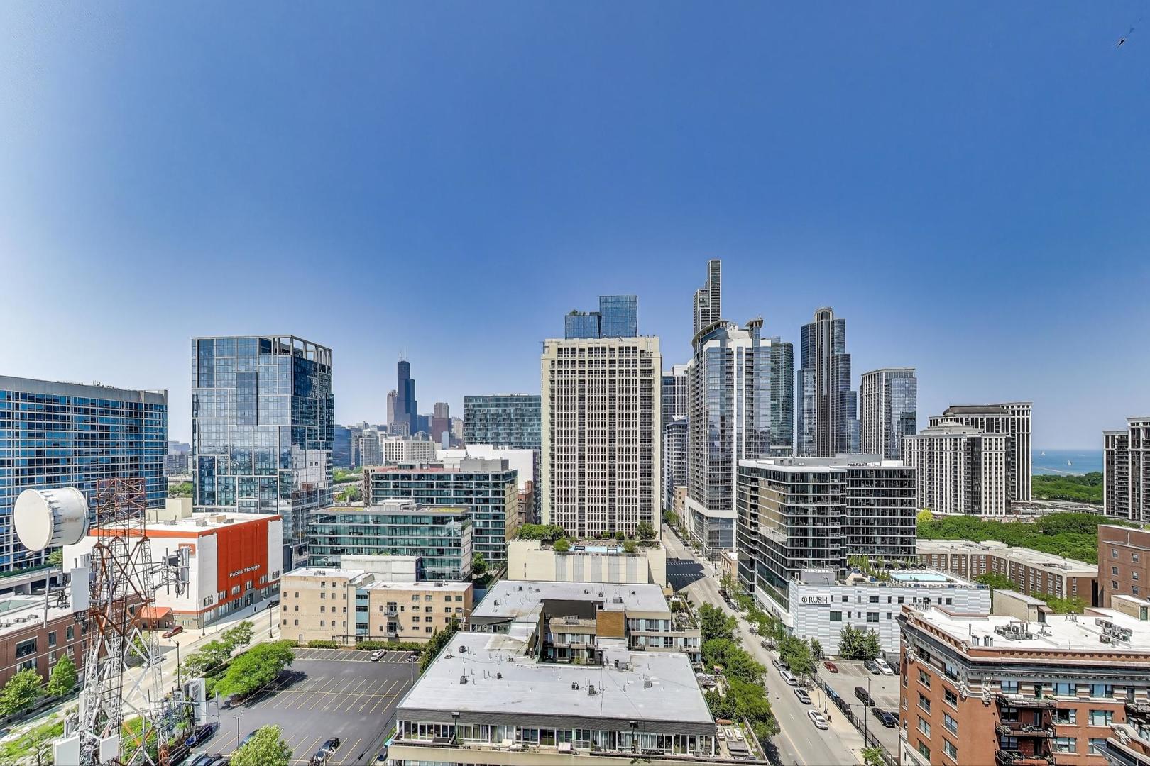1464 South Michigan Avenue, Unit 1609 Chicago, IL 60605 - Photo 20 of 45 a view of city from balcony
