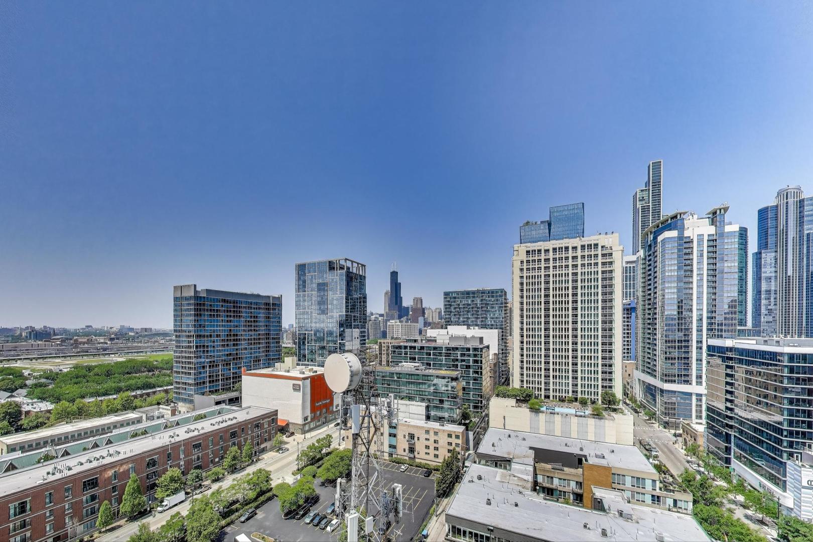 1464 South Michigan Avenue, Unit 1609 Chicago, IL 60605 - Photo 29 of 45 a city view with tall buildings