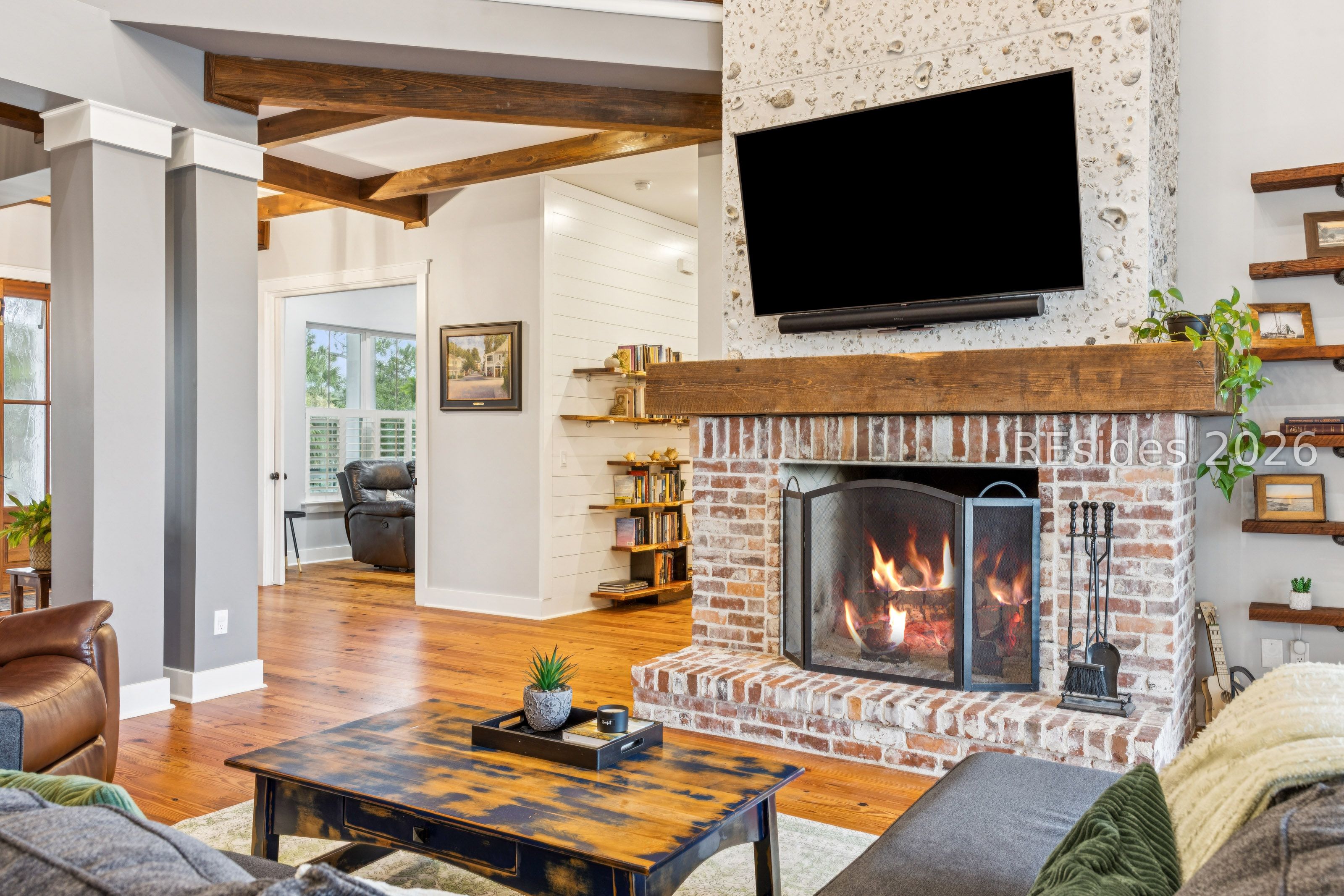 41 Buck Point Road Bluffton, SC 29910 - Photo 13 of 68 Fireplace with tabby chimney and Savannah brick