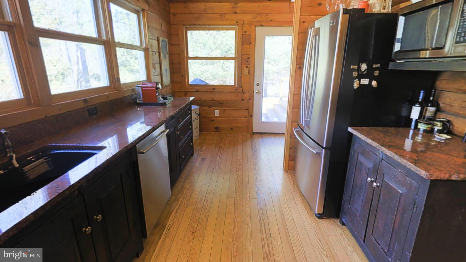 10808 Gambrill Park Road Frederick, MD 21702 - Photo 9 of 29 Kitchen