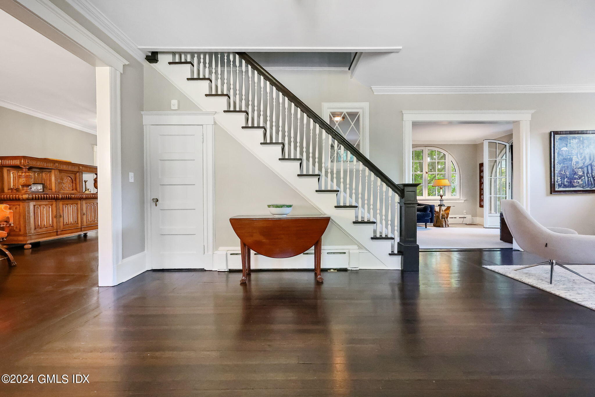 147 Old Church Road Greenwich, CT 06830 - Photo 2 of 32 Foyer