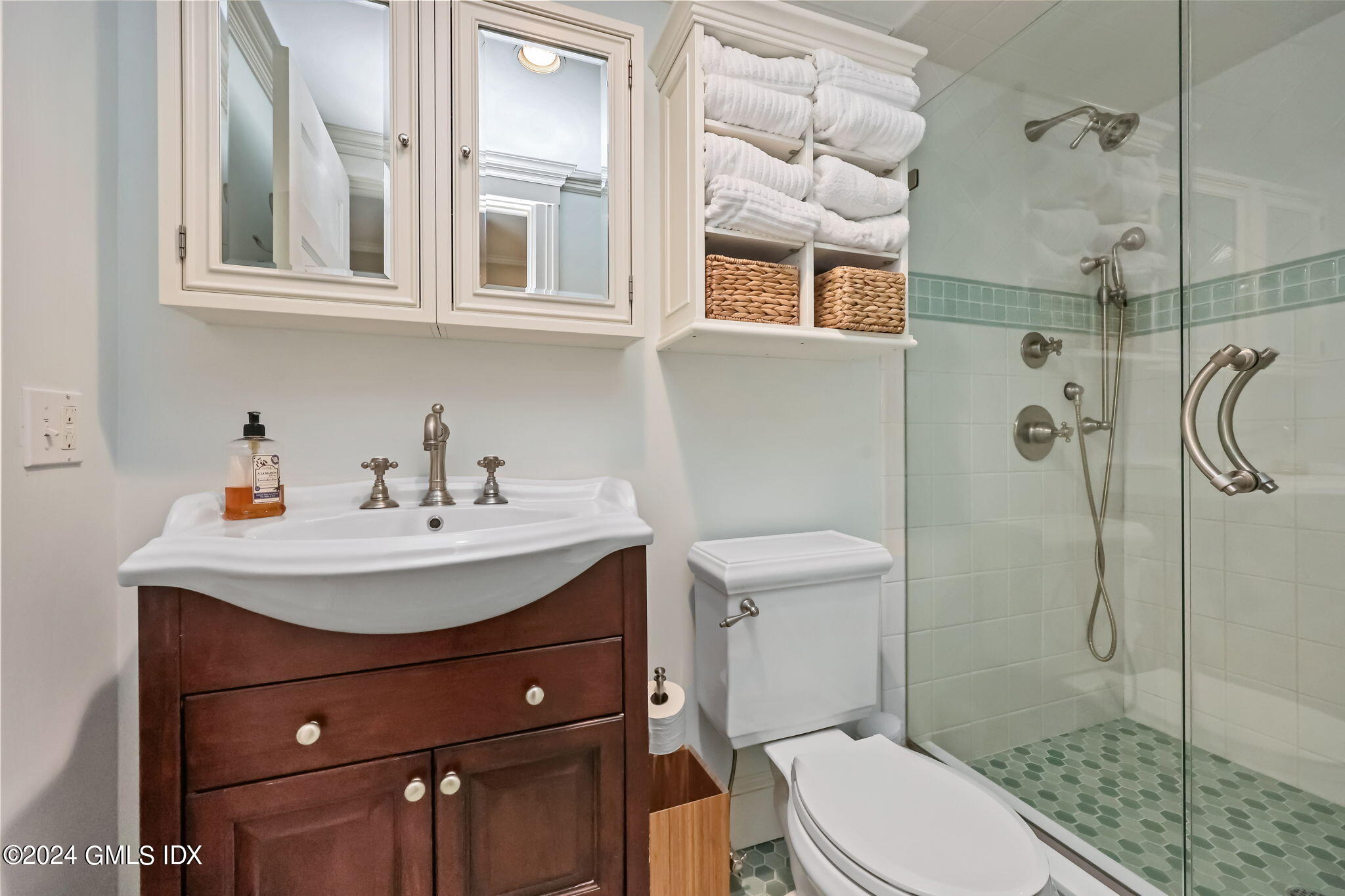147 Old Church Road Greenwich, CT 06830 - Photo 26 of 32 Lower Level Bath