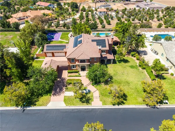 $2,099,000 | 1055 Lowry Ranch Road, Corona, CA 92881