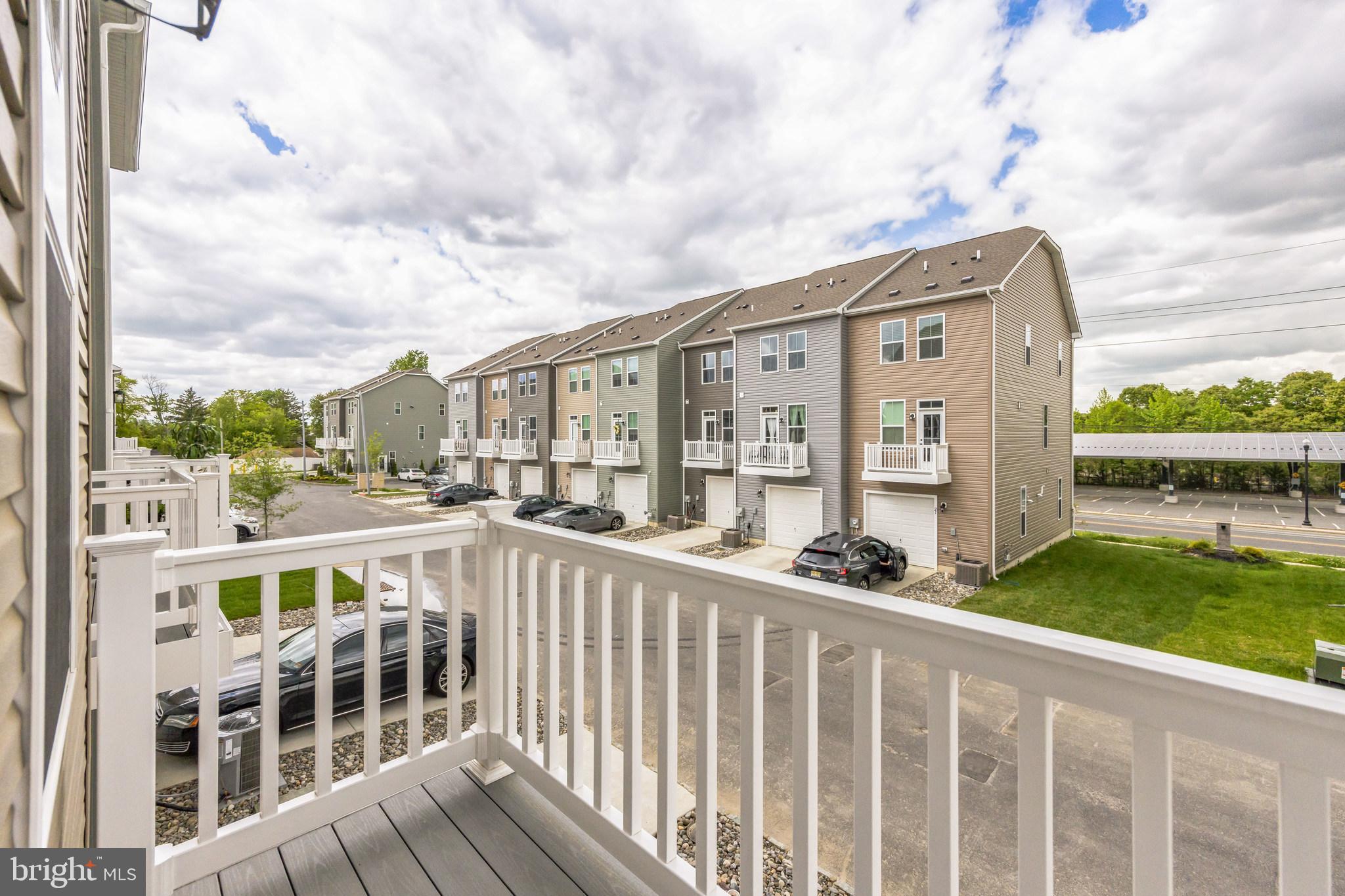 28 Sidney Lane Stratford, NJ 08084 - Photo 12 of 30 a view of city from a balcony