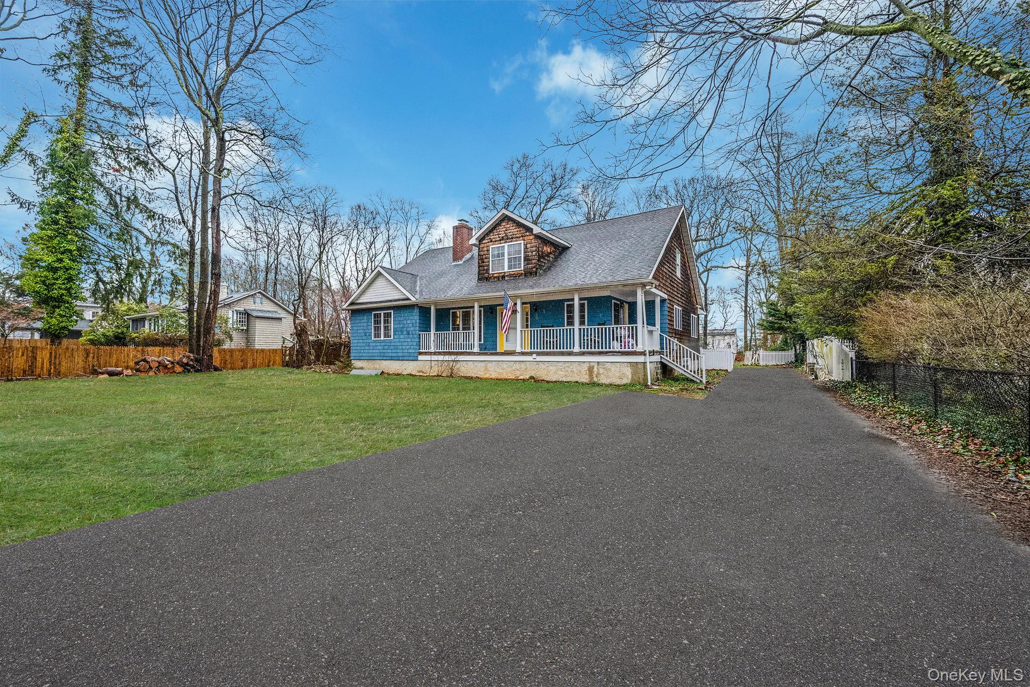 273 North Country Road Miller Place, NY 11764 - Photo 3 of 31 Gallery Image 3
