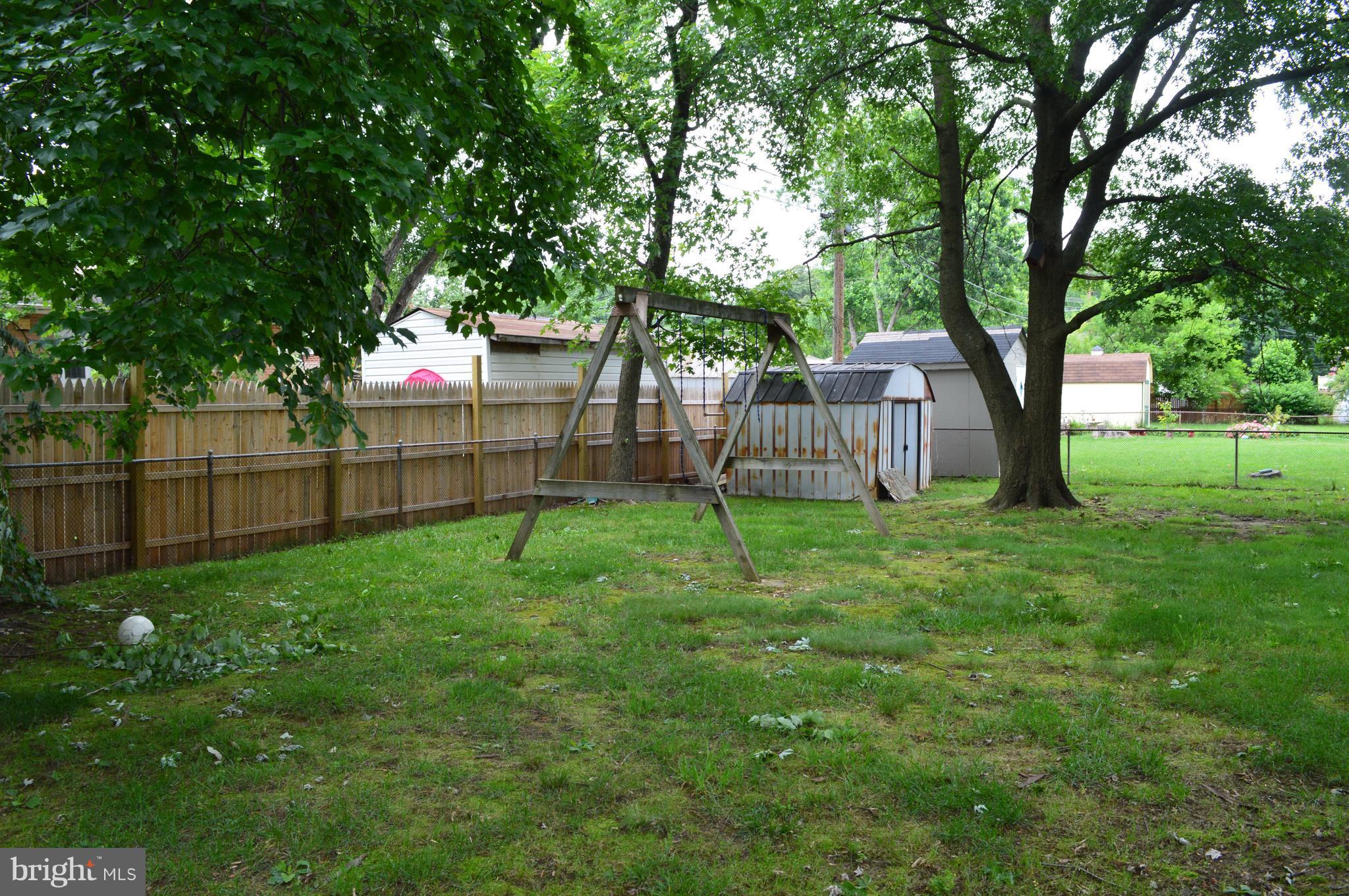 8904 Robin Place Laurel, MD 20708 - Photo 5 of 24 Backyard