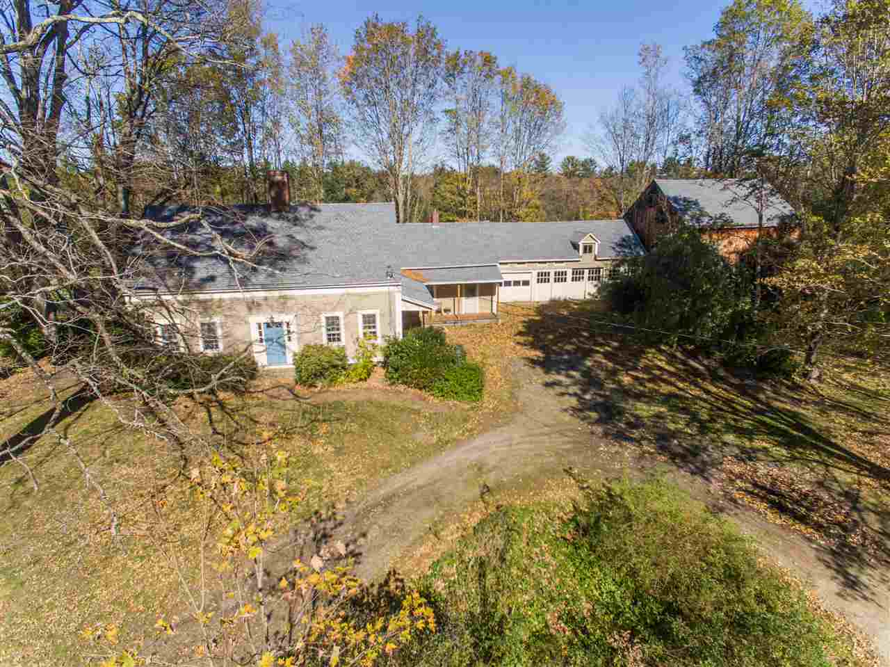 336 Wheeler Road Hollis, NH 03049 - Photo 3 of 36