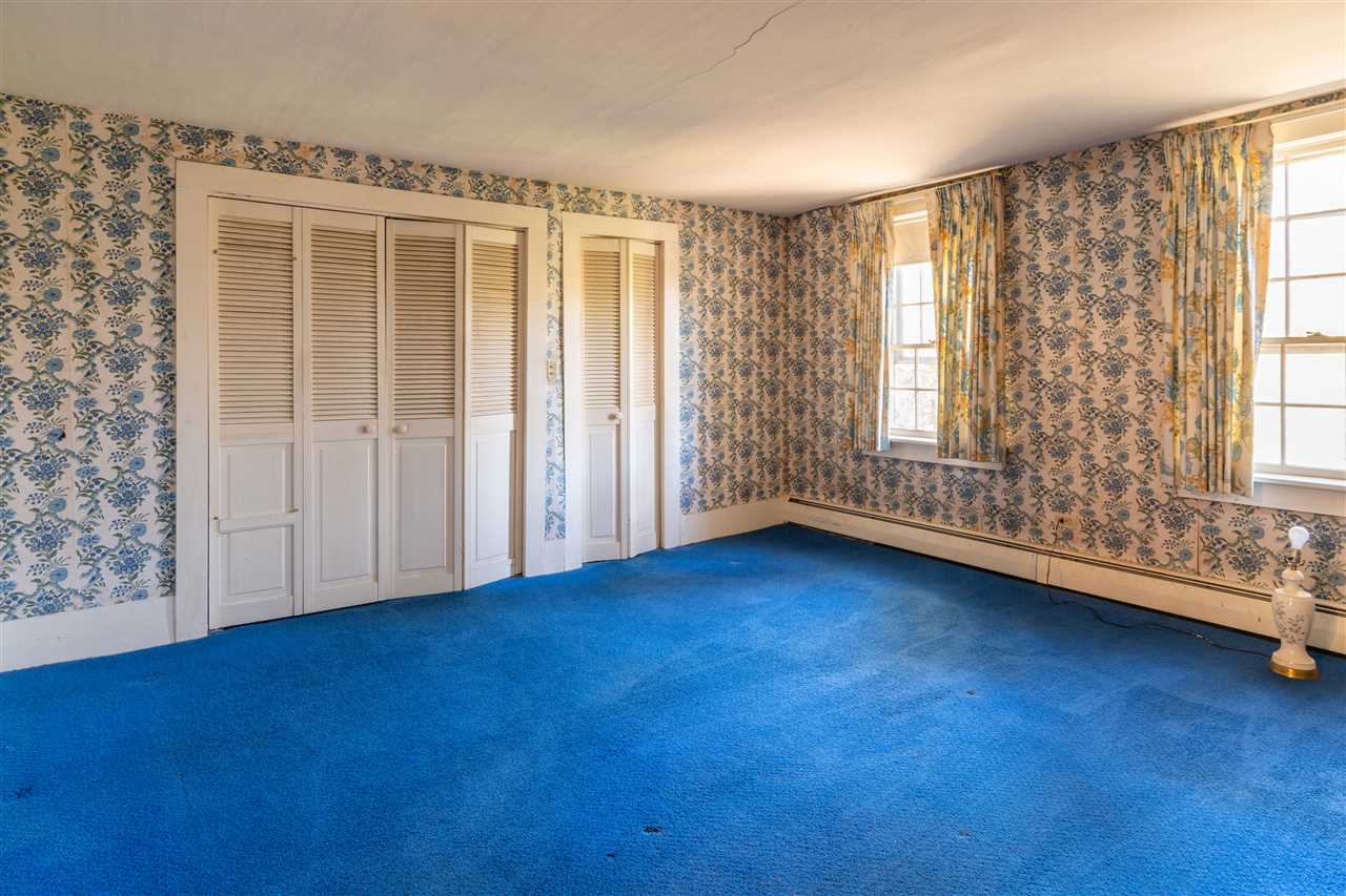 336 Wheeler Road Hollis, NH 03049 - Photo 21 of 36